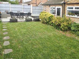 Woodlow- click for photo gallery